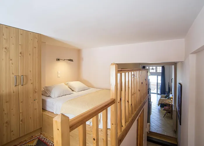 Seafront With Loft Bed *